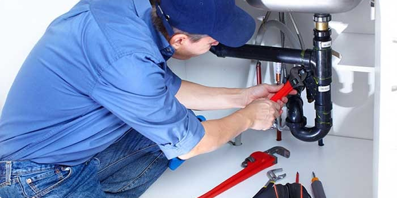 Looking for the Best Plumbers in Naples, FL?